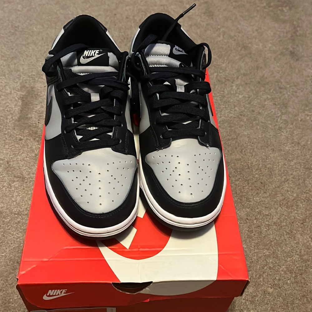 Nike dunk low 2 tone navy/grey sz9.5